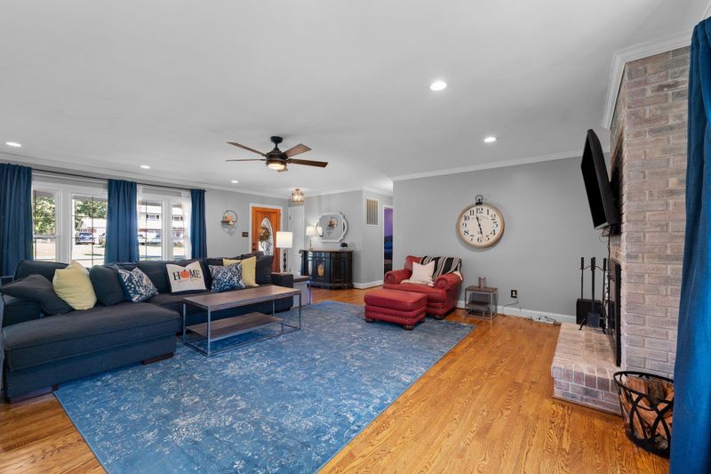 3308 Elk St, Burlington, NC 27215