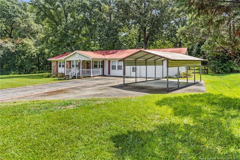 3308 Hillandale Dr, Sanford, NC 27332