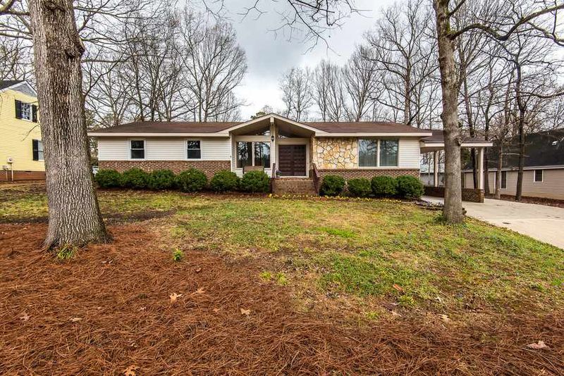 3308 Wade Ave, Raleigh, NC 27607