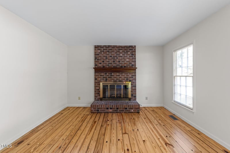 3309 Bearskin Ct, Raleigh, NC 27606