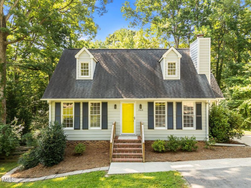 3309 Bearskin Ct, Raleigh, NC 27606