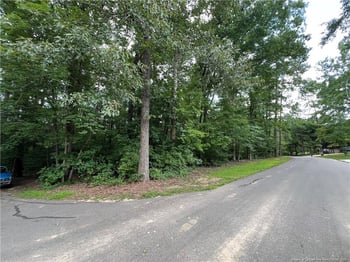 3309 Edinburgh Dr, Sanford, NC 27330