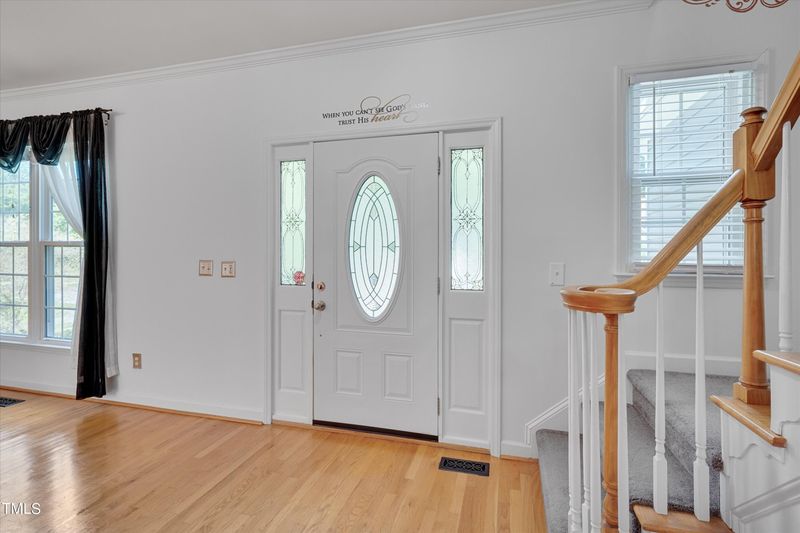3309 Park Overlook Dr, Durham, NC 27712