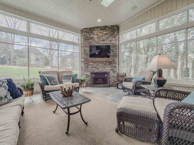 3309 Thomas Rd, Raleigh, NC 27607