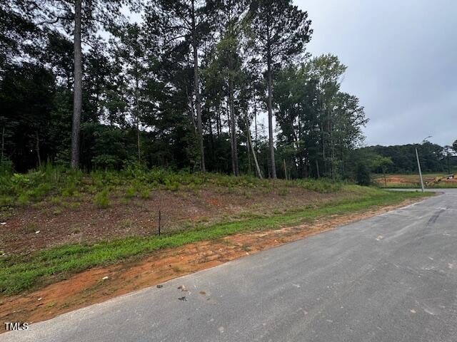 331 Meadow Walk Dr, Fuquay Varina, NC 27526