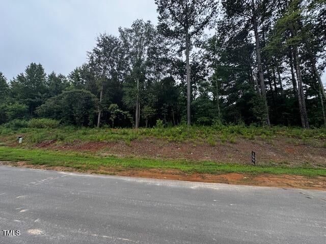 331 Meadow Walk Dr, Fuquay Varina, NC 27526