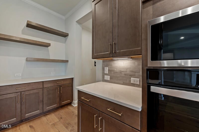 331 Meadow Walk Dr, Fuquay Varina, NC 27526