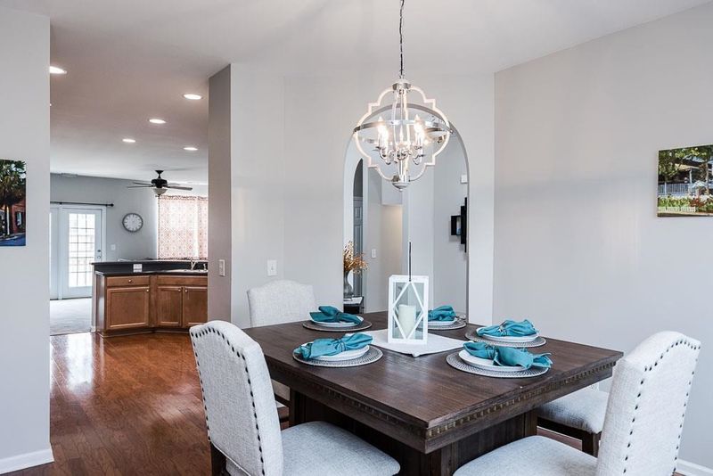 331 Old Mill Village Dr, Apex, NC 27502