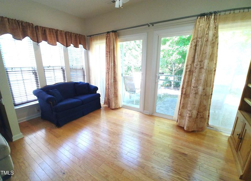 331 Orbison Dr, Cary, NC 27519