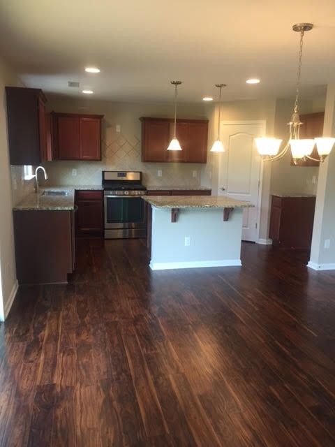 331 Rolling Meadows Dr, Clayton, NC 27520