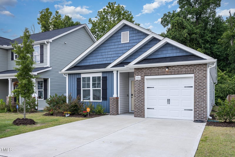 331 Sturgeon St, Smithfield, NC 27577