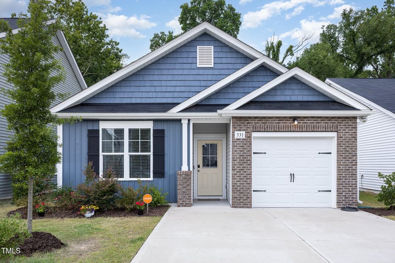331 Sturgeon St, Smithfield, NC 27577
