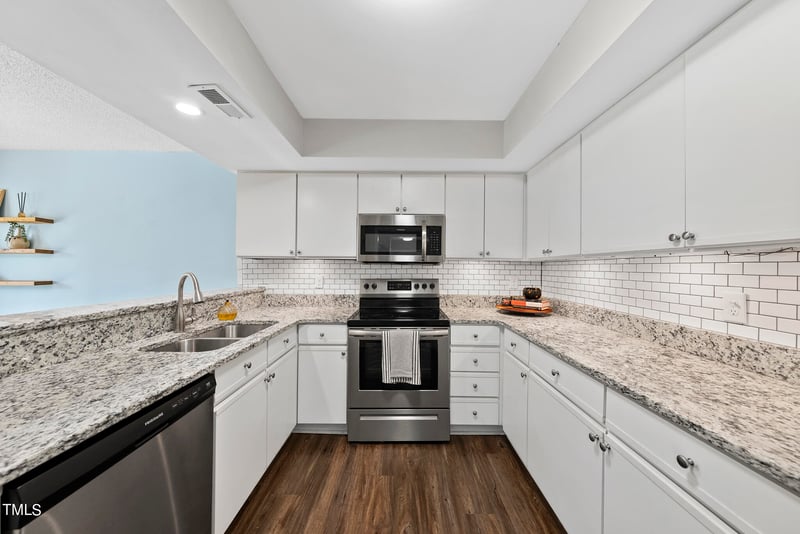 331 S West St, Cary, NC 27511