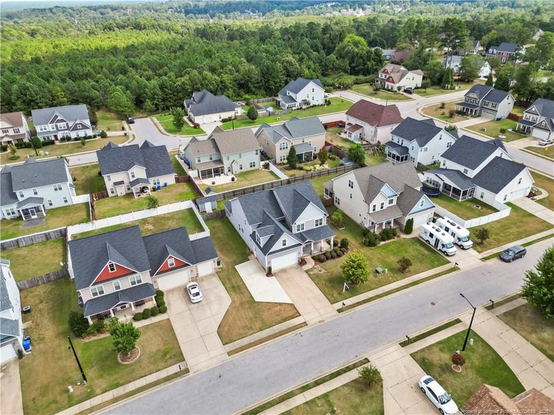 3310 Memorial Dr, Fayetteville, NC 28311