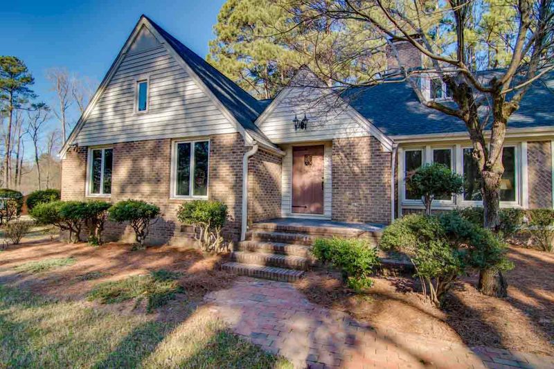 3310 Stoneybrook Dr, Durham, NC 27705