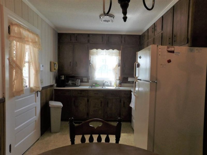 3311 Burch Bridge Rd, Burlington, NC 27217