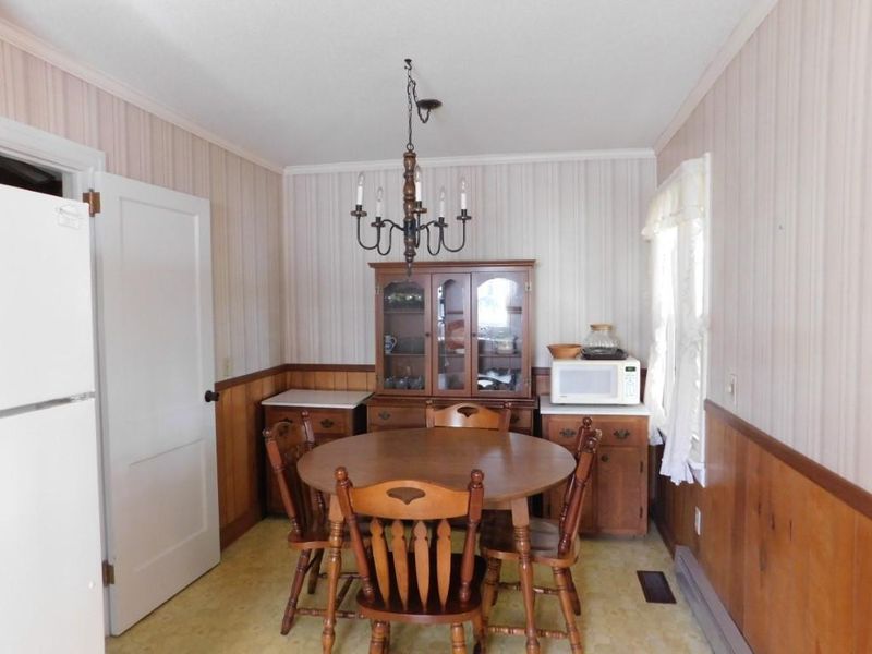 3311 Burch Bridge Rd, Burlington, NC 27217
