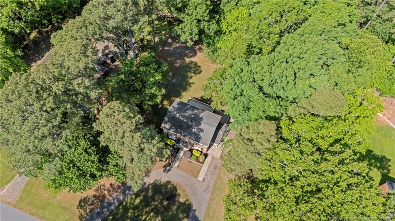 3311 Green Valley Dr, Sanford, NC 27330