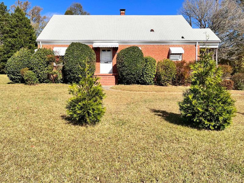 3311 Holloway St, Durham, NC 27703