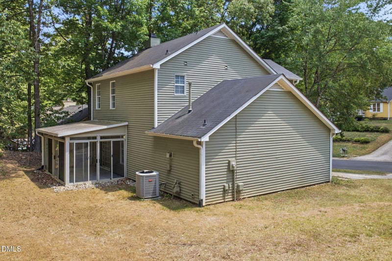 3311 Nantuckett Ave, Durham, NC 27703