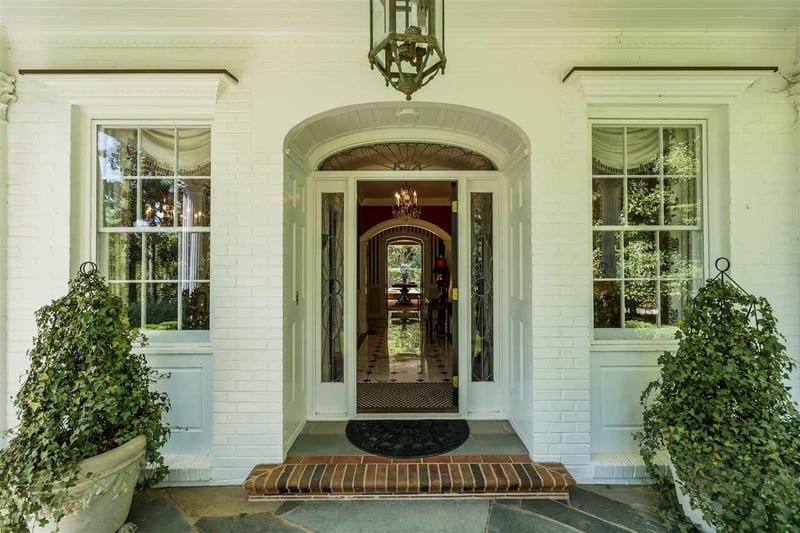 3311 White Oak Rd, Raleigh, NC 27609