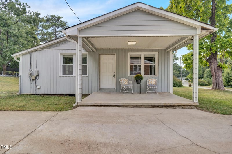 3312 Apache Dr, Raleigh, NC 27609