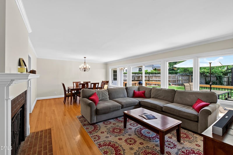 3312 Coleridge Dr, Raleigh, NC 27609