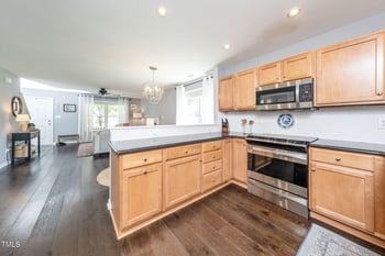 3312 Deering Dr, Raleigh, NC 27616