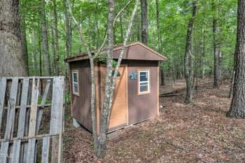 3312 Hawk Ridge Rd, Chapel Hill, NC 27516