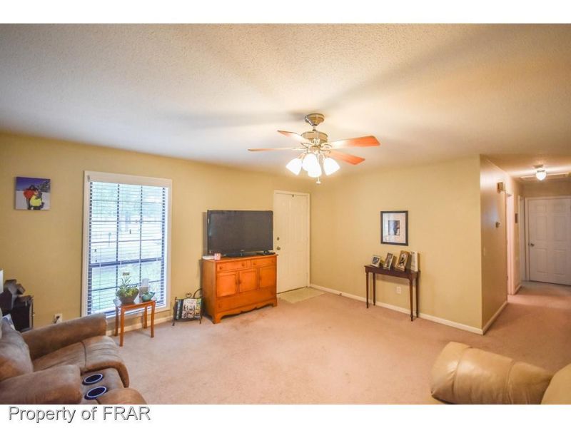 3312 Longview Dr, Sanford, NC 27330