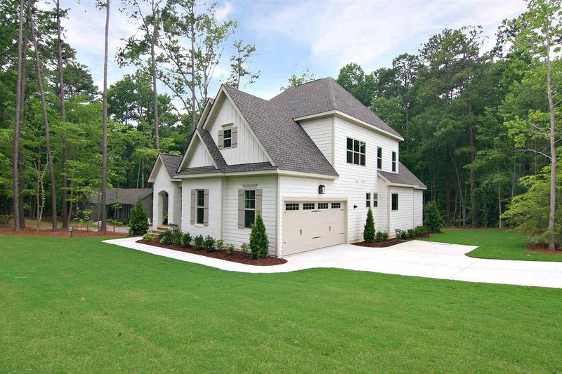 3312 Manor Ridge Dr, Raleigh, NC 27603