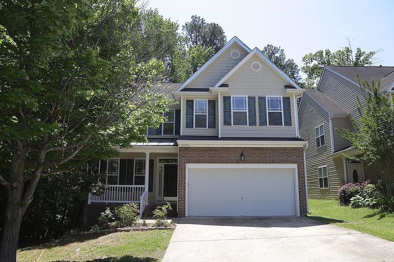 3312 Sunbright Ln, Raleigh, NC 27610