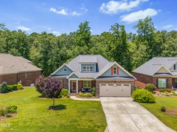 3313 Bentwinds Bluffs Ln, Fuquay Varina, NC 27526