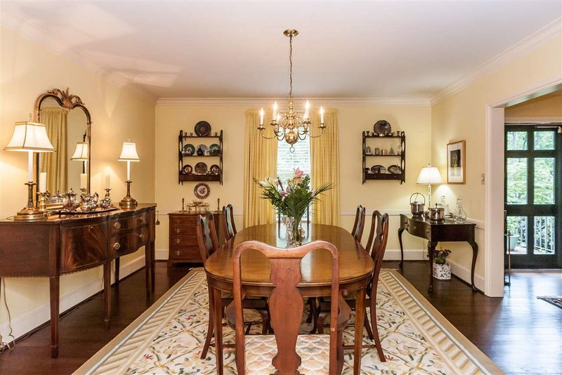 3313 Landor Rd, Raleigh, NC 27609