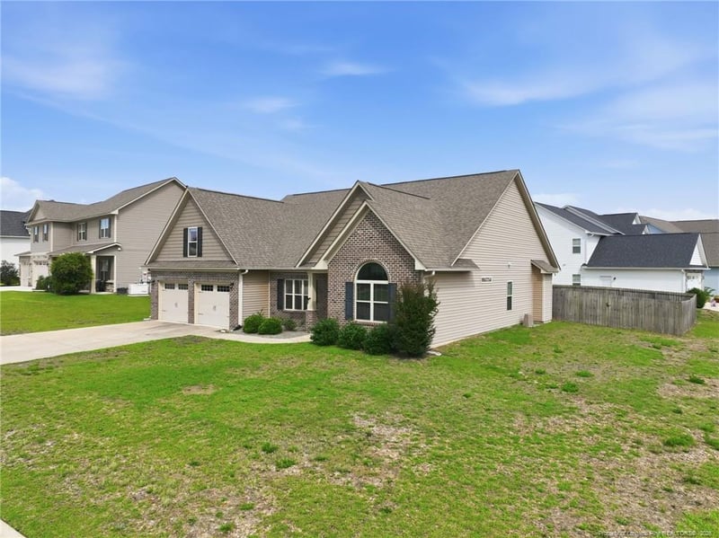3313 Michler Ln, Fayetteville, NC 28304