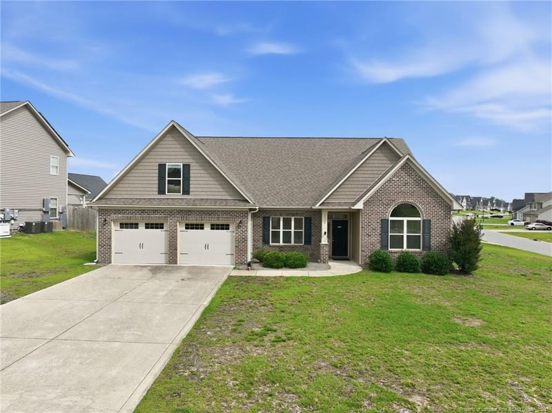 3313 Michler Ln, Fayetteville, NC 28304