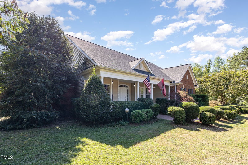 3313 Overhead Ct, Willow Springs, NC 27592