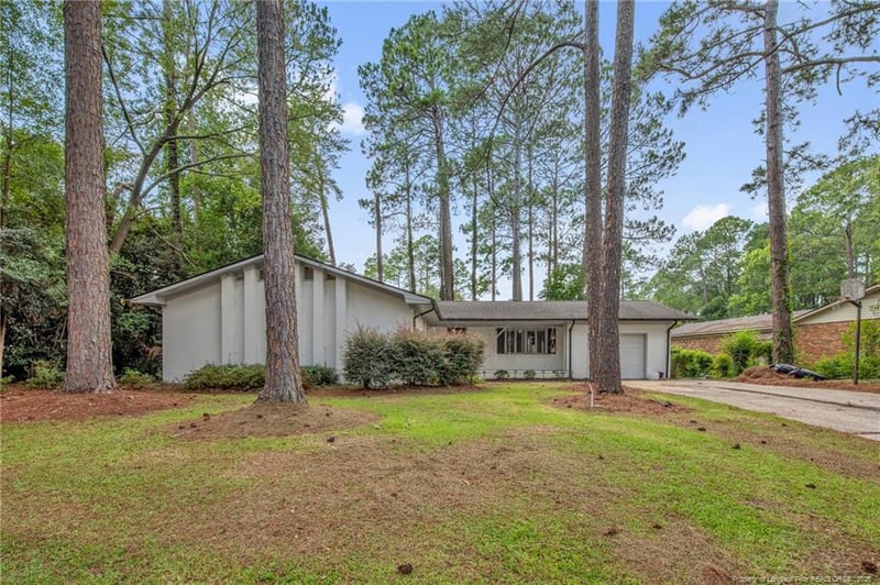 3315 Jura Dr, Fayetteville, NC 28303