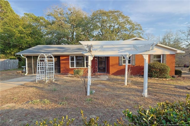 3315 Nato Rd, Fayetteville, NC 28306