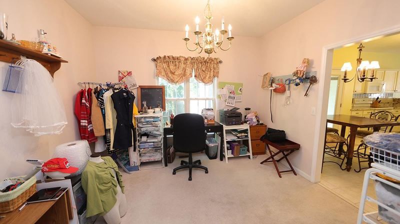3316 Forest Mill Cir, Raleigh, NC 27616
