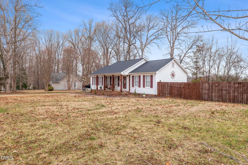 3316 Golden Oaks Dr, Graham, NC 27253