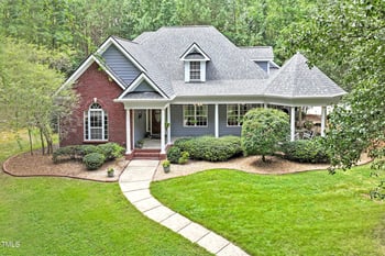 3316 Whittingham Dr, New Hill, NC 27562