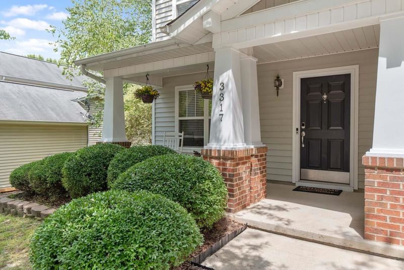 3317 Deering Dr, Raleigh, NC 27616