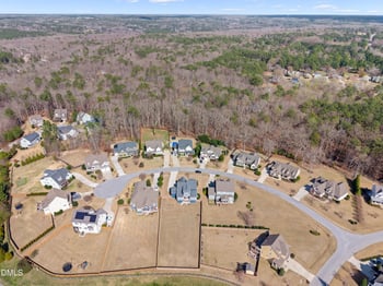 3317 Heathrowe Grove Ct, Fuquay Varina, NC 27526