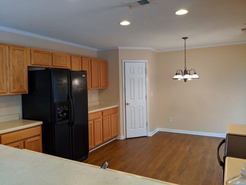 3317 Perkins Ridge Rd, Raleigh, NC 27610