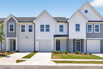 3318 Bailey Lk Dr, Fuquay Varina, NC 27526