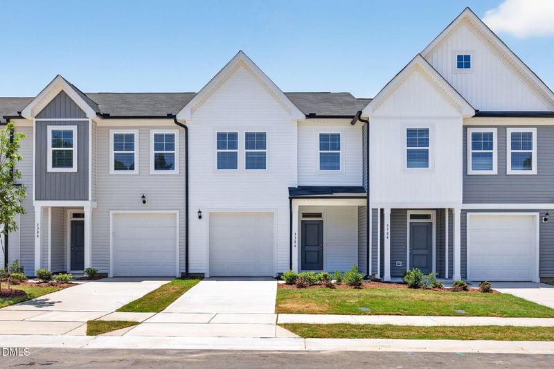 3318 Bailey Lk Dr, Fuquay Varina, NC 27526