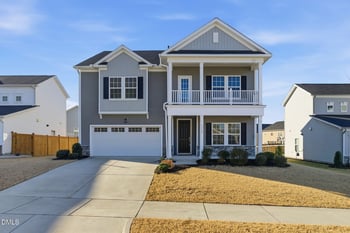 3318 Longleaf Estates Dr, Raleigh, NC 27616