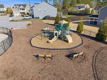 3318 Longleaf Estates Dr, Raleigh, NC 27616