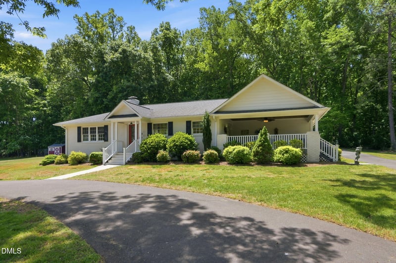 3319 Rigsbee Rd, Chapel Hill, NC 27514